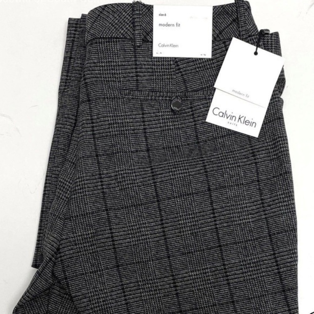Calvin Klein modern fit plaid dress pants NWT size 6